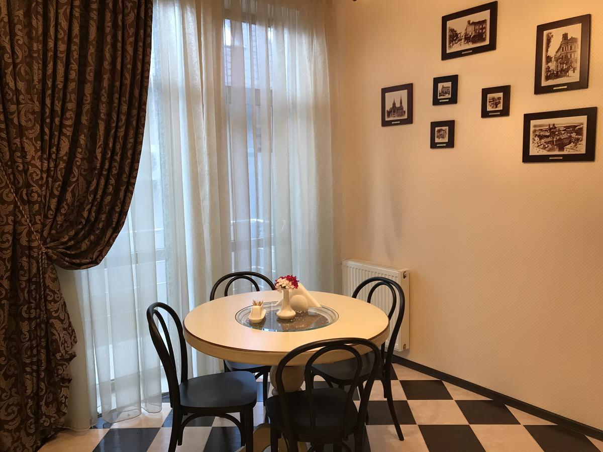 Дворівневі Апартаменти Antique Ternopil Bagian luar foto
